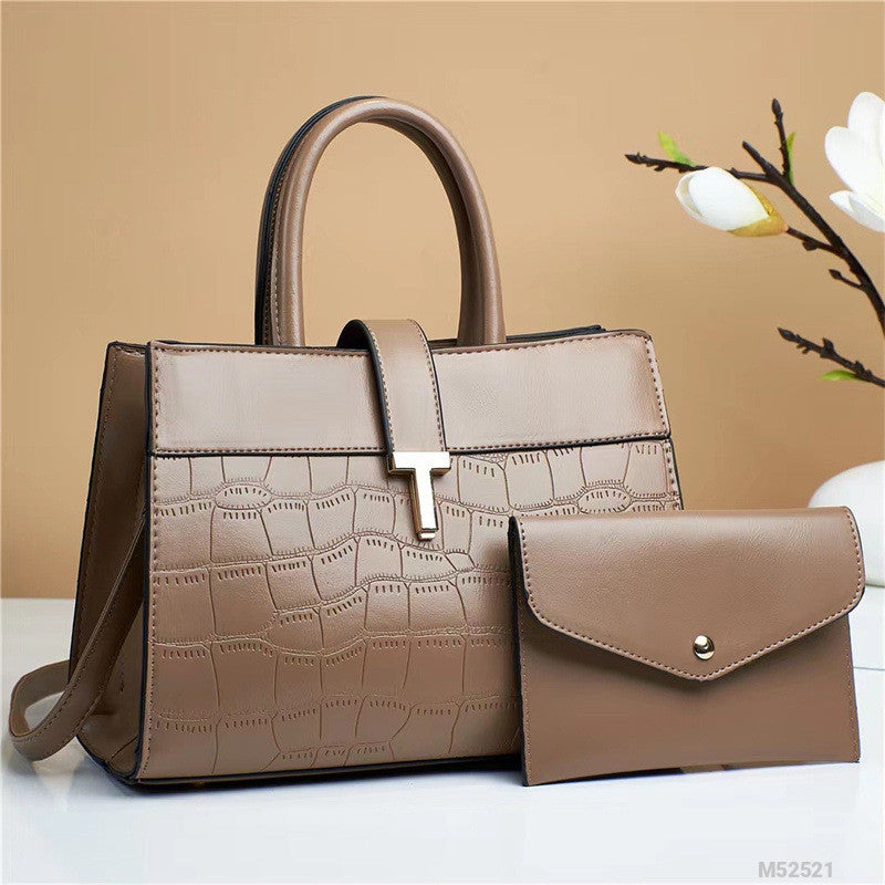 Woman Fashion Bag M52521