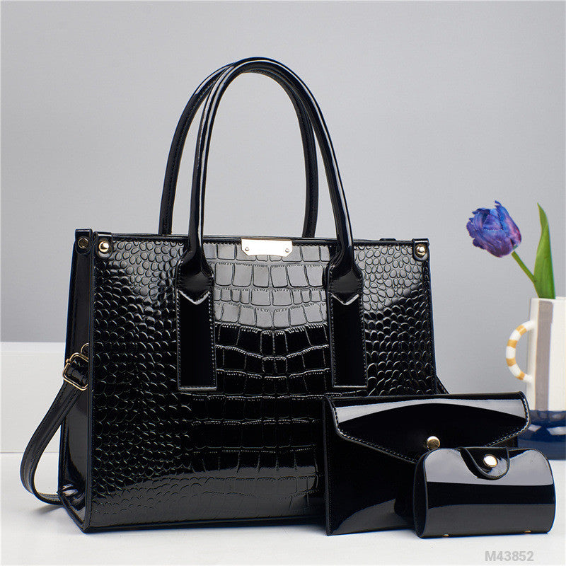 Woman Fashion Bag M43852