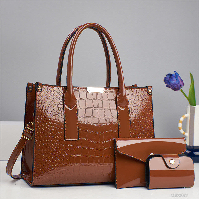 Woman Fashion Bag M43852