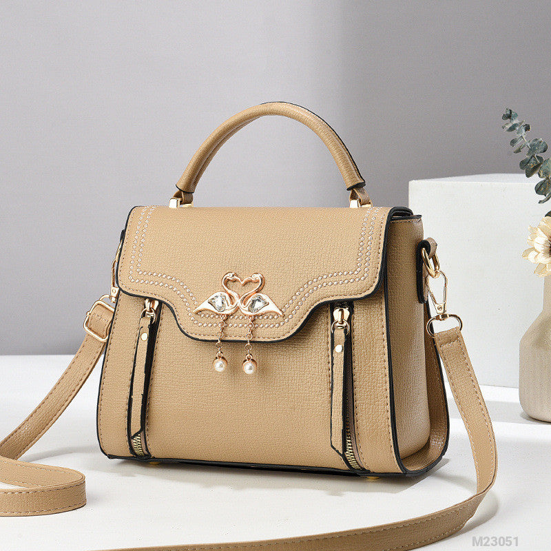 Woman Fashion Bag M23051