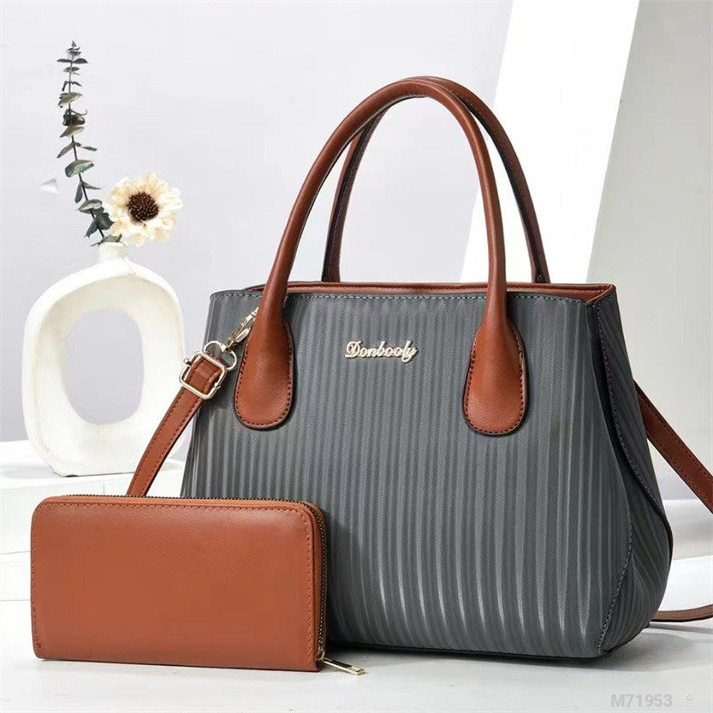 Woman Fashion Bag M71953