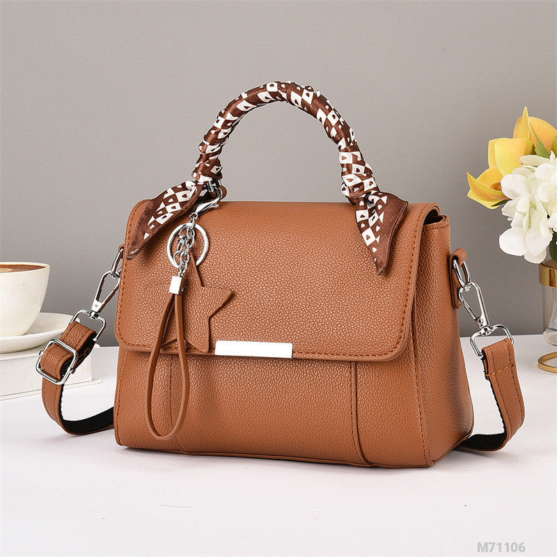 Woman Fashion Bag M71106
