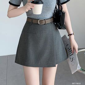 Woman Fashion Shorts MT19642