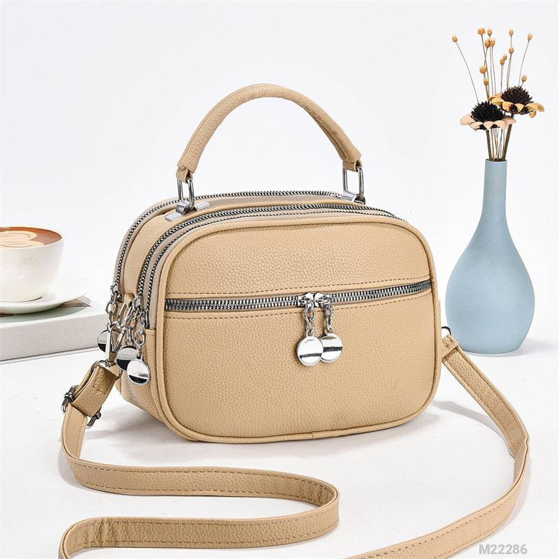Woman Fashion Bag M22286