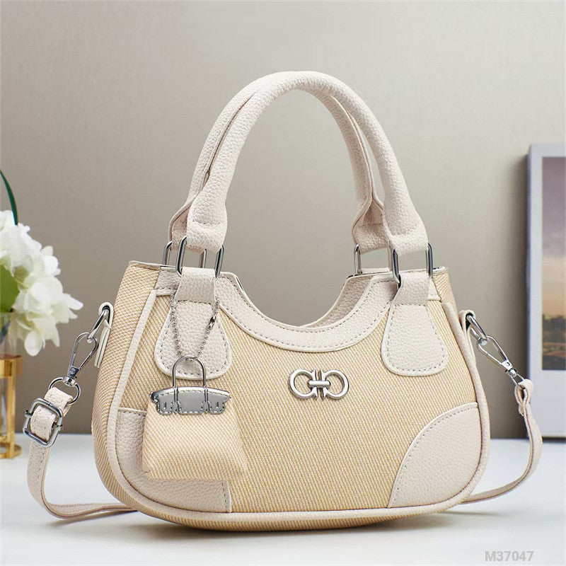Woman Fashion Bag M37047