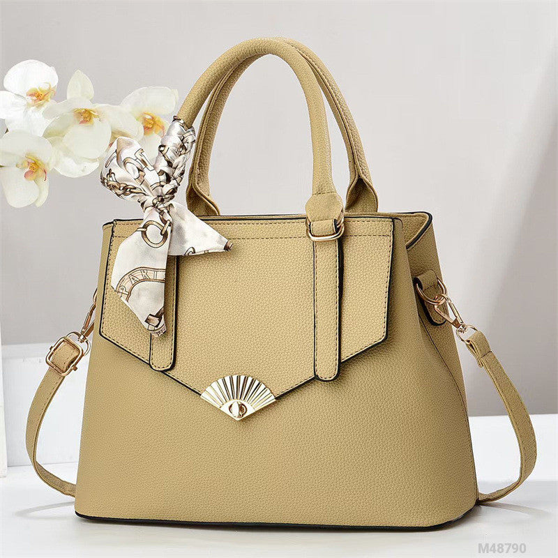 Woman Fashion Bag M48790