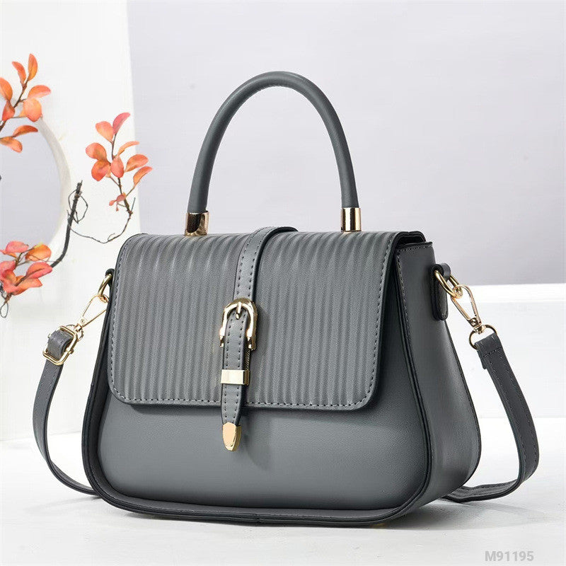 Woman Fashion Bag M91195