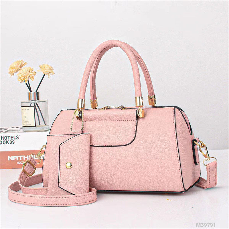 Woman Fashion Bag M39791