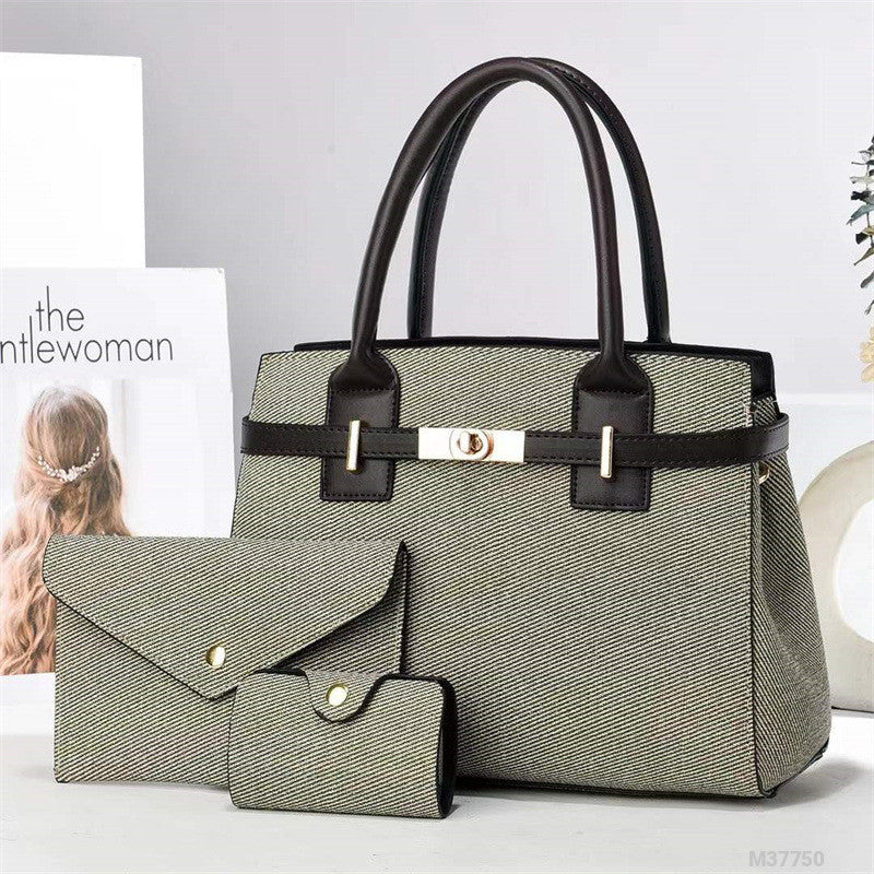 Woman Fashion Bag M37750
