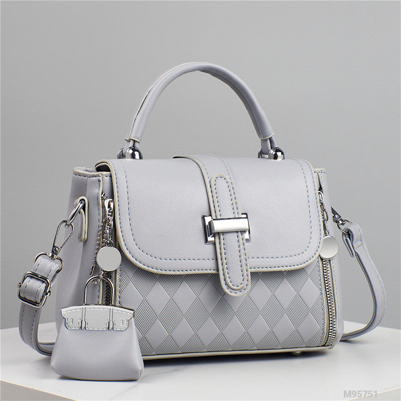 Woman Fashion Bag M95751