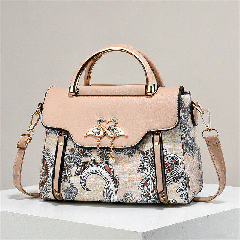Woman Fashion Bag M19885