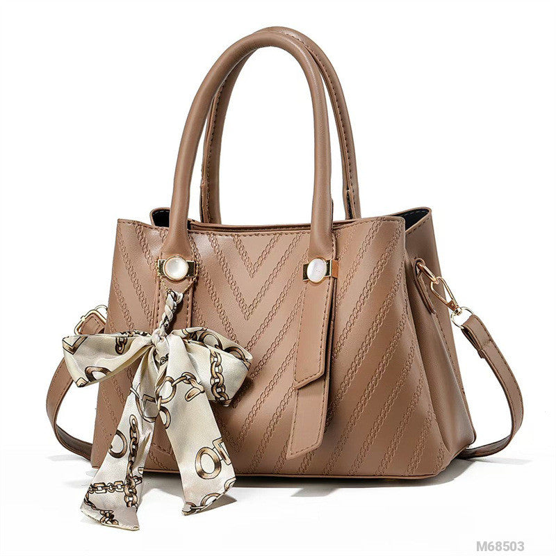 Woman Fashion Bag M68503