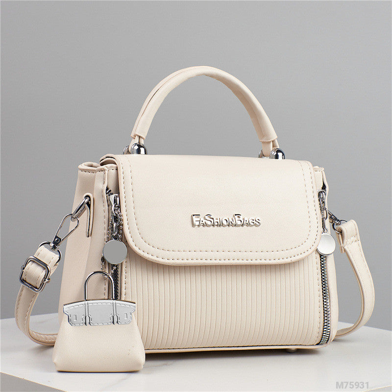 Woman Fashion Bag M75931