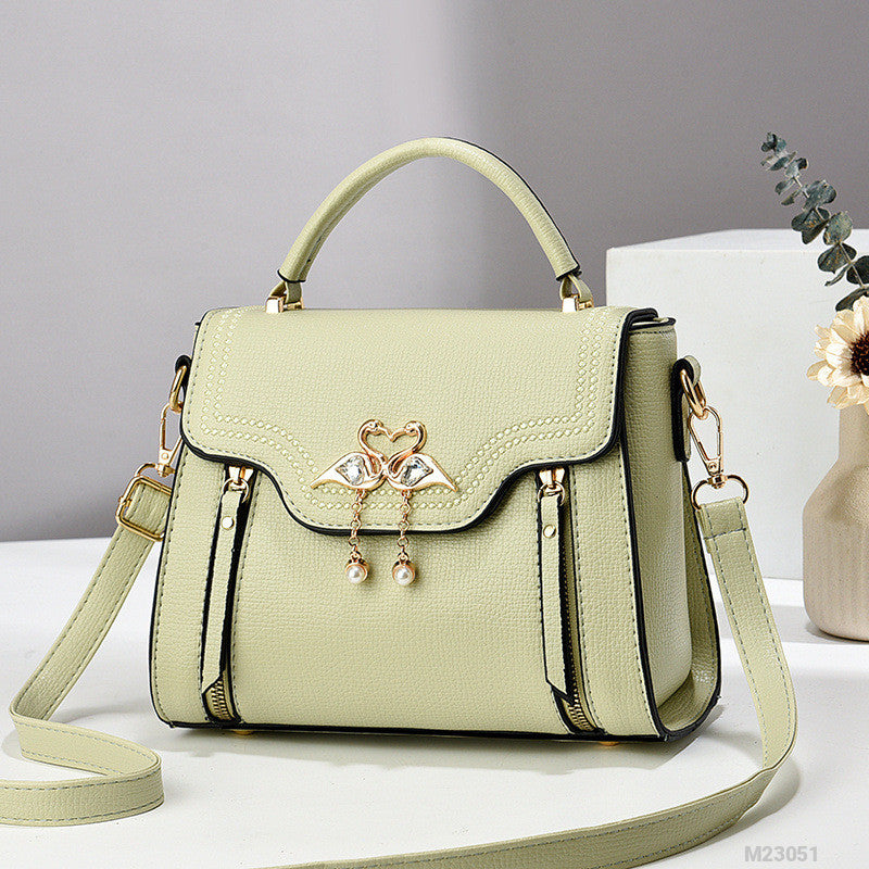 Woman Fashion Bag M23051