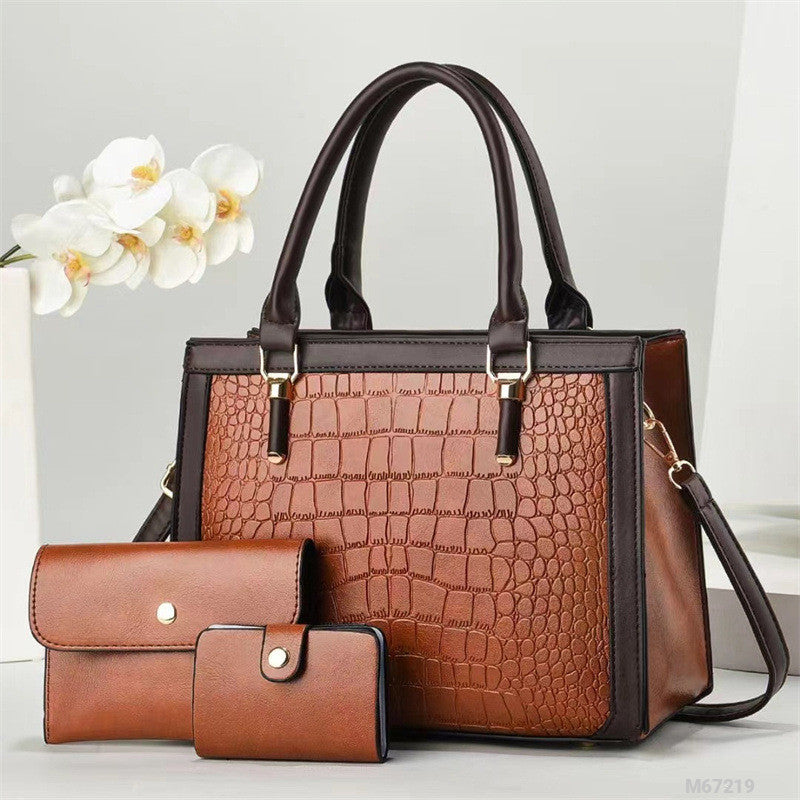 Woman Fashion Bag M67219