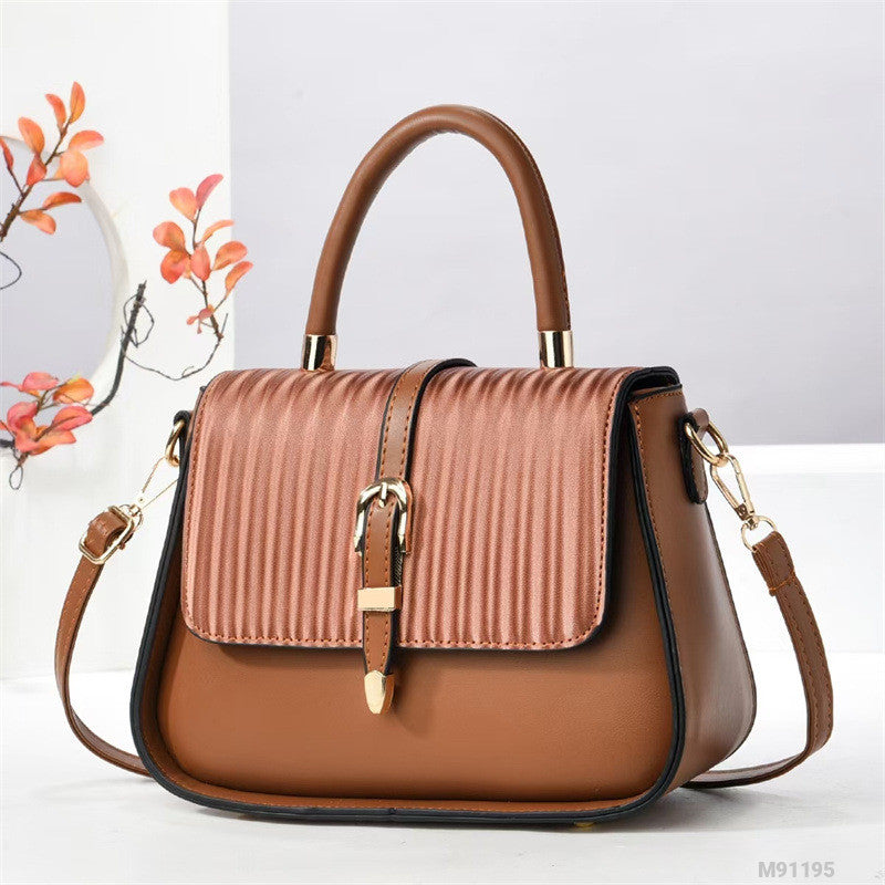 Woman Fashion Bag M91195
