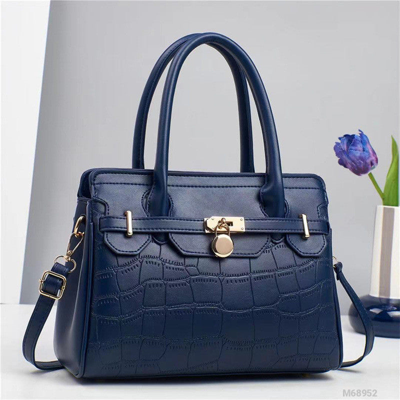 Woman Fashion Bag M68952