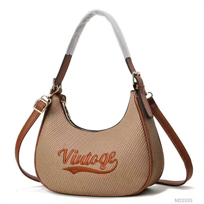 Woman Fashion Bag M22535