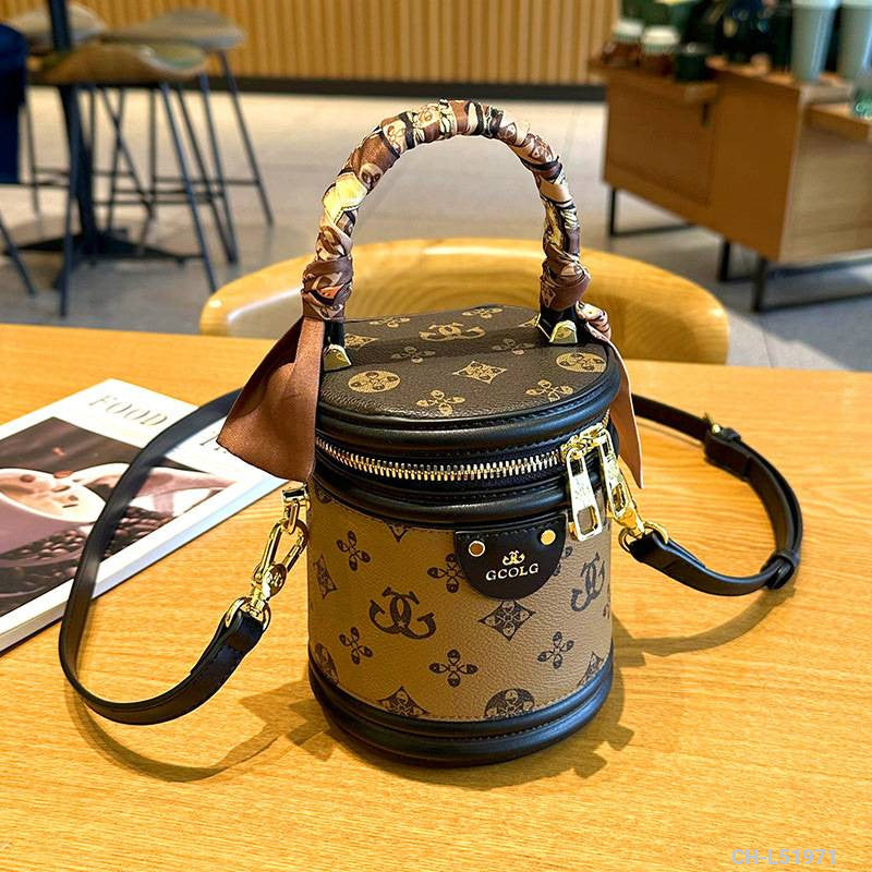 Woman Fashion Bag CH-L51971