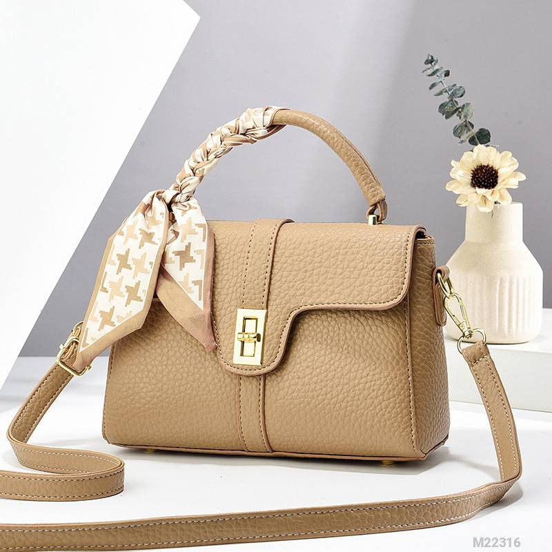 Woman Fashion Bag M22316