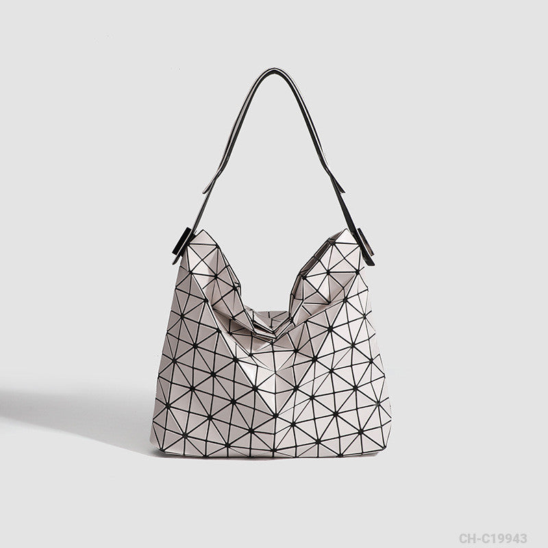 Woman Fashion Bag CH-C19943