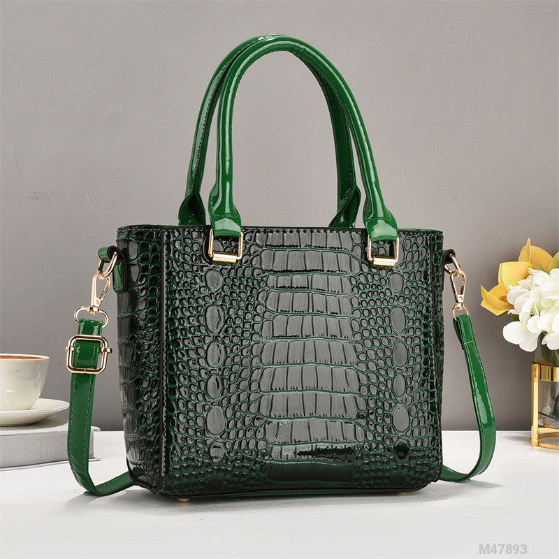 Woman Fashion Bag M47893