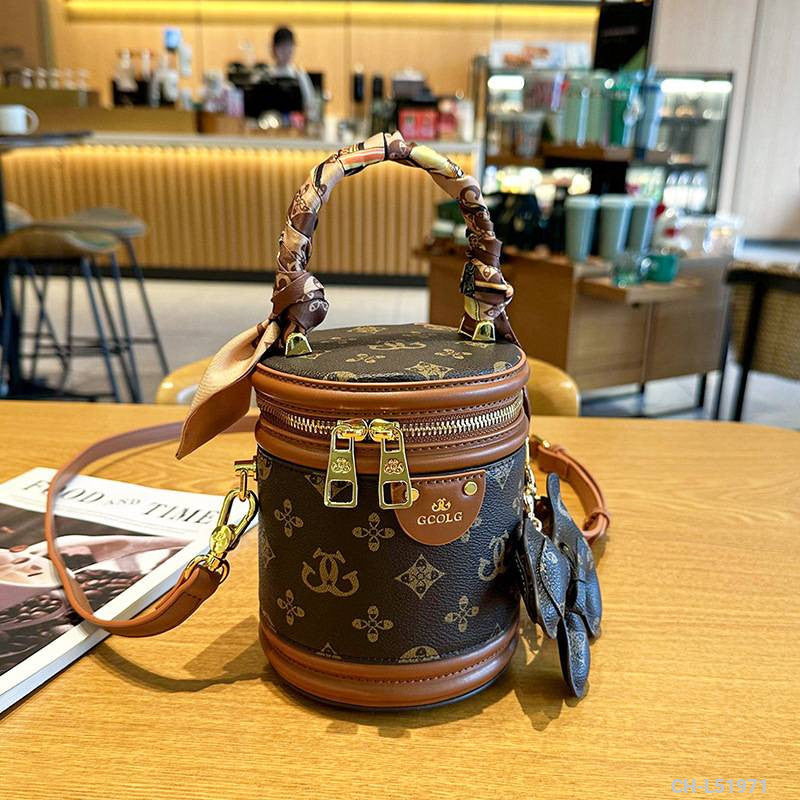 Woman Fashion Bag CH-L51971