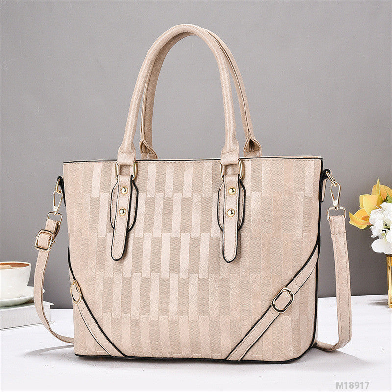Woman Fashion Bag M18917