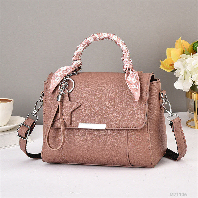 Woman Fashion Bag M71106