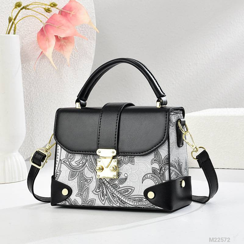 Woman Fashion Bag M22572