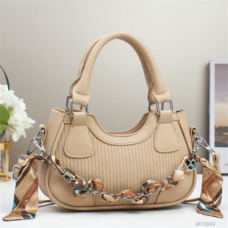 Woman Fashion Bag M73844