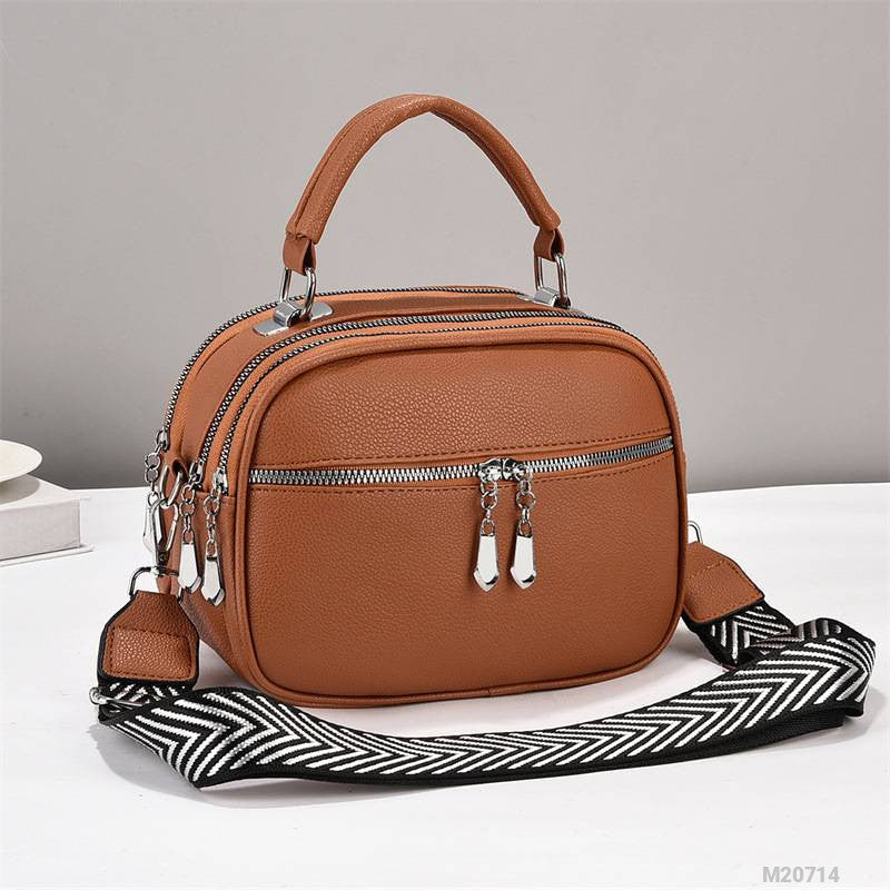 Woman Fashion Bag M20714