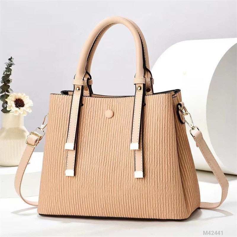 Woman Fashion Bag M42441