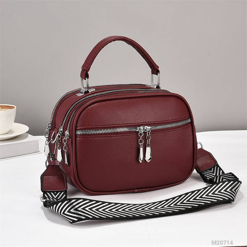 Woman Fashion Bag M20714