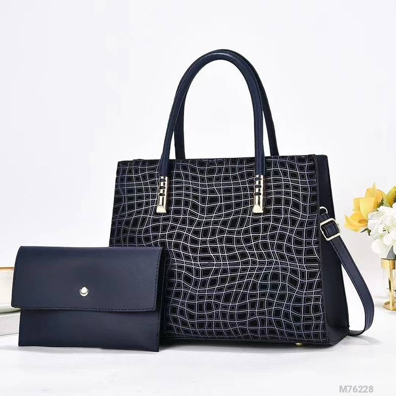 Woman Fashion Bag M76228
