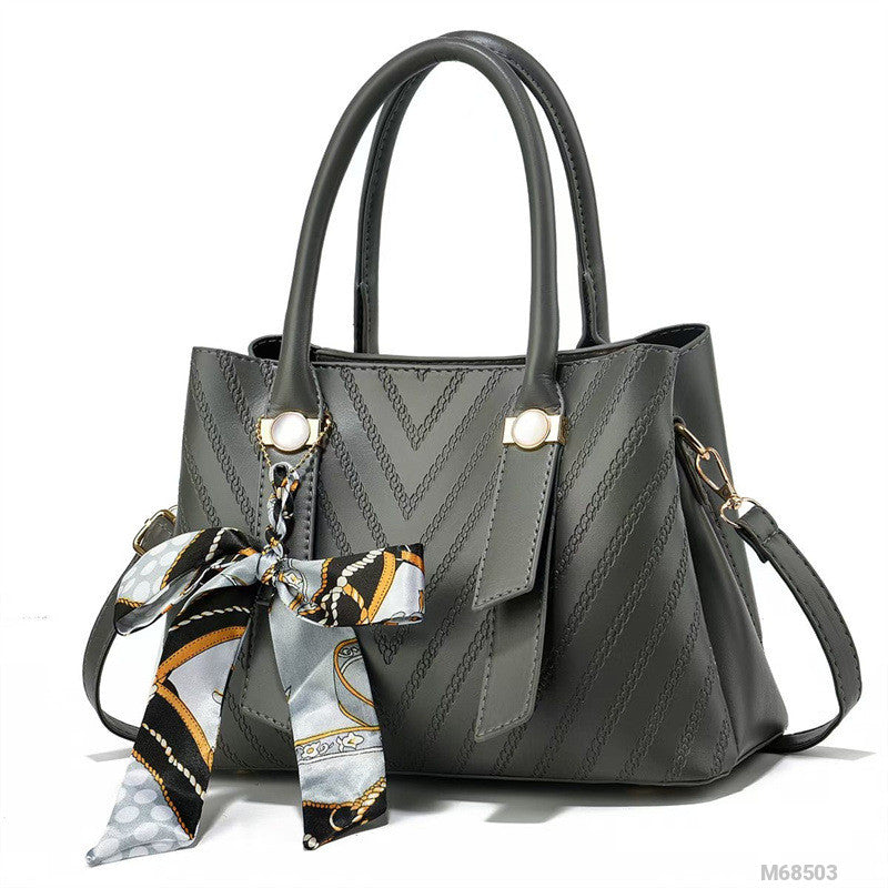 Woman Fashion Bag M68503