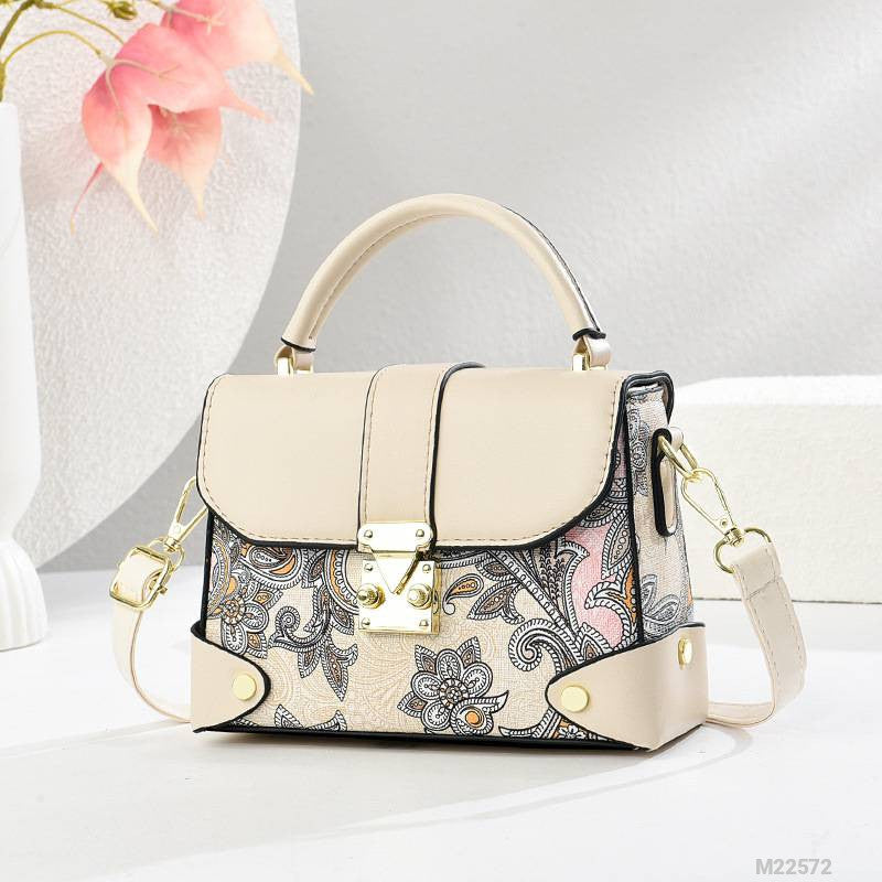 Woman Fashion Bag M22572