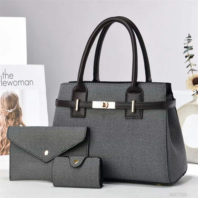 Woman Fashion Bag M37750