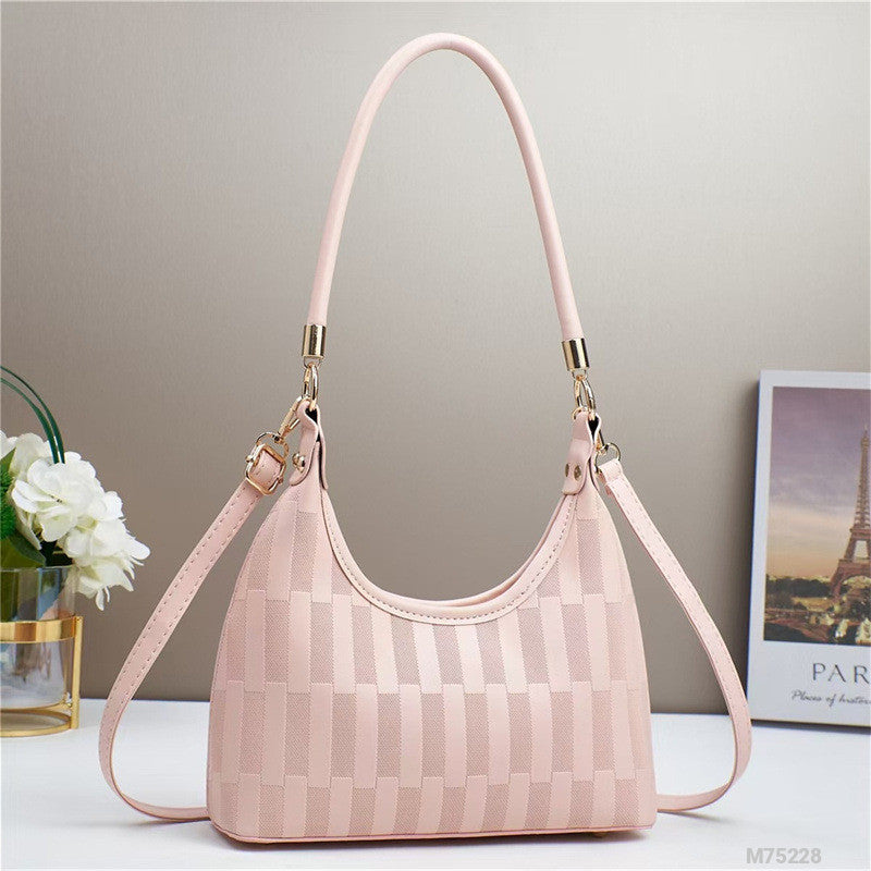 Woman Fashion Bag M75228