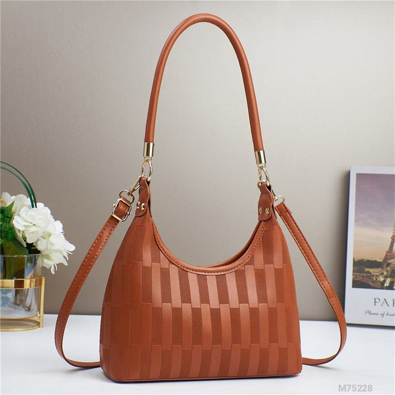 Woman Fashion Bag M75228
