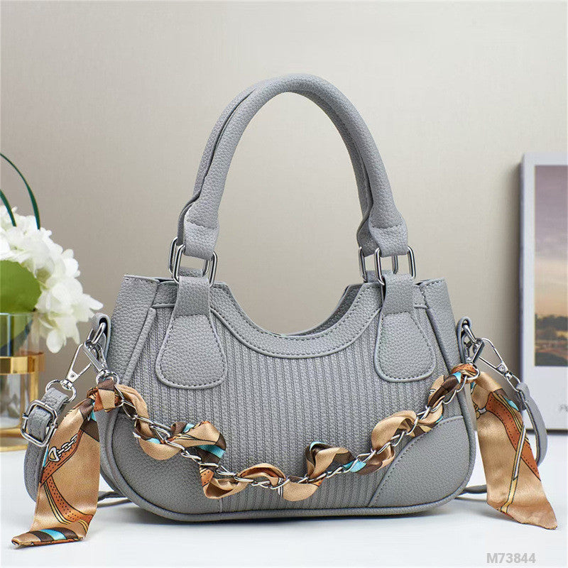 Woman Fashion Bag M73844
