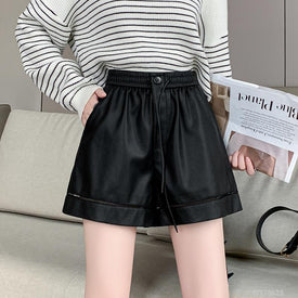 Woman Fashion Shorts MT15623