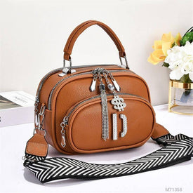 Woman Fashion Bag M71358