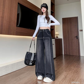 Woman Fashion Jeans DT92531