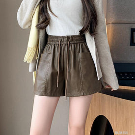 Woman Fashion Shorts DL34155