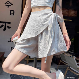 Woman Fashion Shorts MT89630