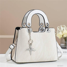 Woman Fashion Bag M19697