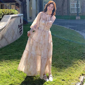 Woman Fashion Dress MT70004