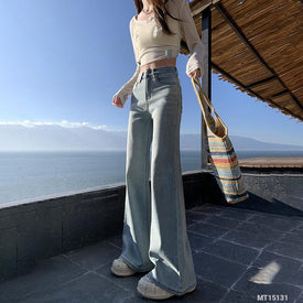 Woman Fashion Jeans MT15131