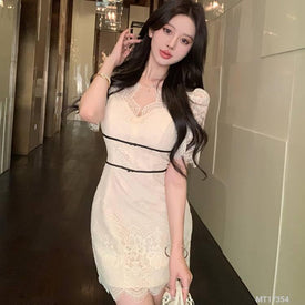 Woman Fashion Dress MT17354